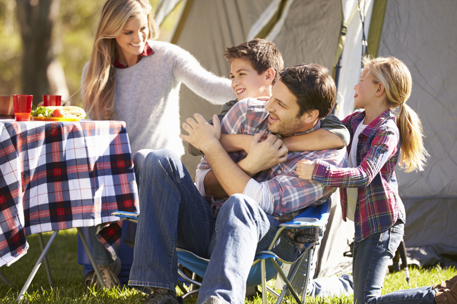 famille dans une location camping Bretagne